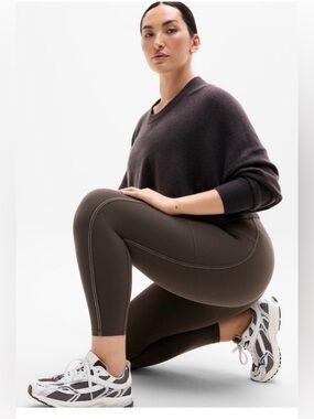 NWT-Athleta Truffle/Bone Stitching Salutation Stash Pop Stitch 7/8 Tight, Small